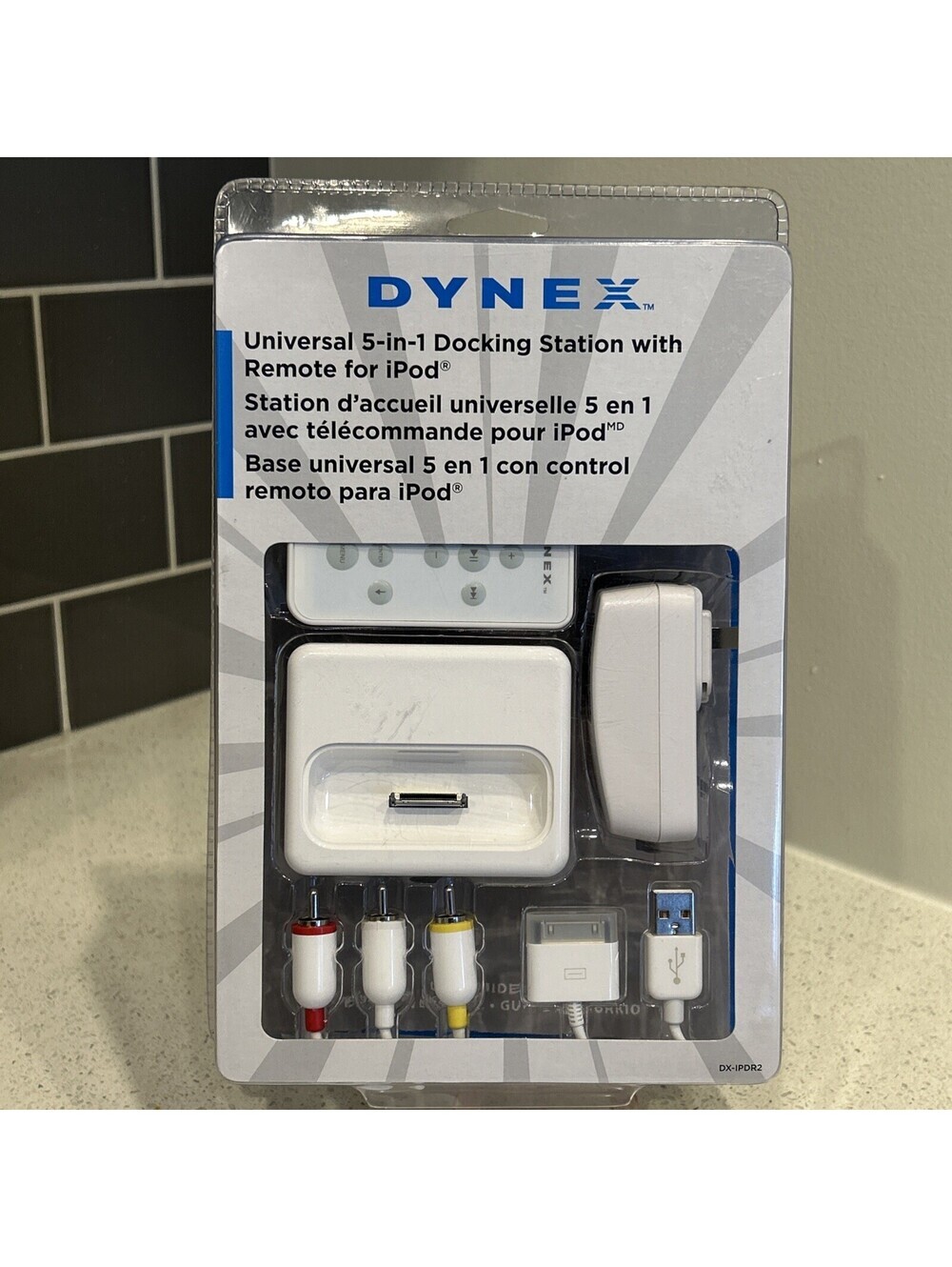 Dynex Universal iPod 5-in-1 Docking Station With Remote, Audio & Video Output